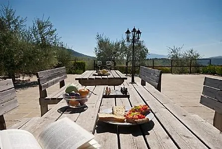 Sleeps 4 Pool *